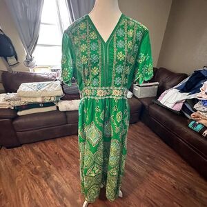 Chicwish Women's Green and Yellow Dress